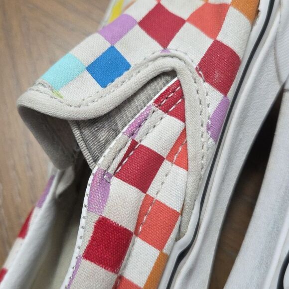 Vans Checkerboard Raunbow Slip On Sneakers, Unisex 7W/5.5M - Picture 8 of 10